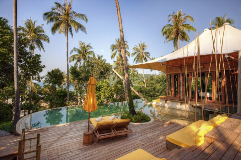Best Eco Hotels for Honeymooners: Authentic Sustainable Luxury Guide