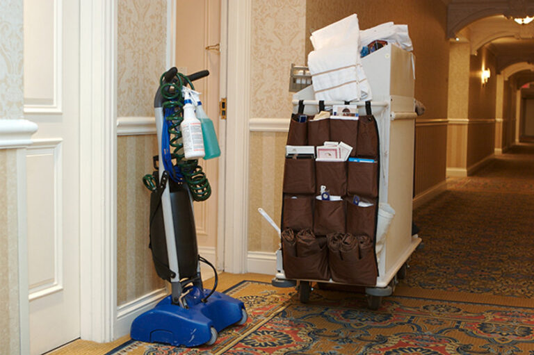 How to Avoid Eco Hotels Chemical Risks: A Comprehensive Guide